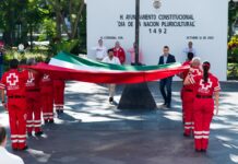 Ayuntamiento y Cruz Roja Mexicana realizan acto cívico por el Día de la Nación Pluricultural, 1492
