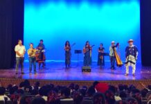 Estudiantes de primaria aprenden a través de concierto Oracular en el Pedro Díaz