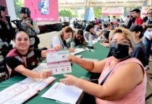 Federación y Veracruz cumplen compromiso y respaldan a damnificados de Poza Rica