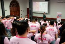 Brinda Clínica de Mama del IMSS Veracruz Norte información sobre detección oportuna de cáncer de mama a trabajadores