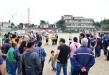 Daniela Griego refuerza diálogo directo con comités ciudadanos; caminó por varias colonias de Xalapa este sábado