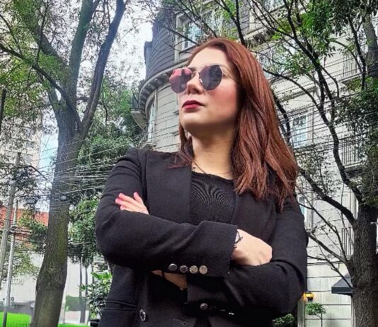 Joana Bautista, otra vez en el ojo del huracán, pero con chamba / Yamiri Rodríguez Madrid