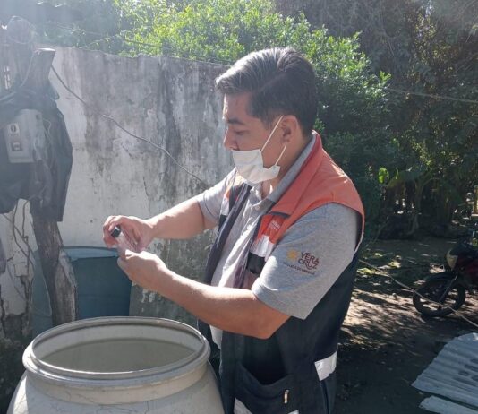 SS asegura atención continua y supervisa infraestructura médica afectada por las inundaciones en Pánuco
