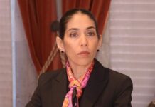 La prima incómoda / Raymundo Jiménez