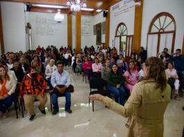 Reconocen el esfuerzo y la unión de Mujeres Tejedoras de la Patria