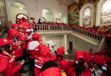 Córdoba recibe a niños ganadores de la Ruta de la Insurgencia