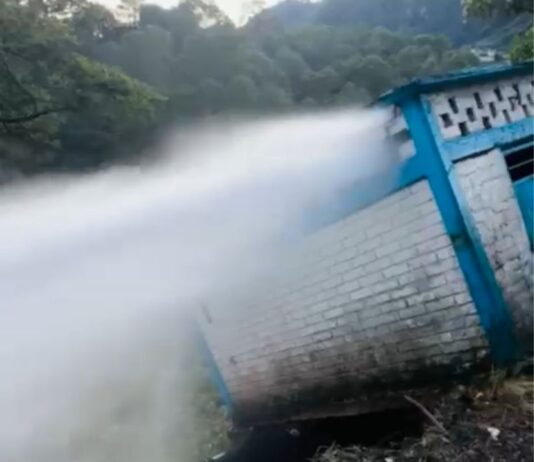 Suspende CMAS línea principal de agua Huitzilapan por deslave; afectará a más del 60% de Xalapa