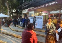 SRMAV protesta y paraliza oficinas centrales de la SEV