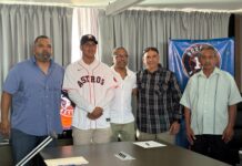 Firman los Astros de Houston al beisbolista veracruzano Dahel López Herrera