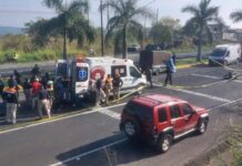 Accidente en la Xalapa-Veracruz: muere mujer policía y su hija resulta herida