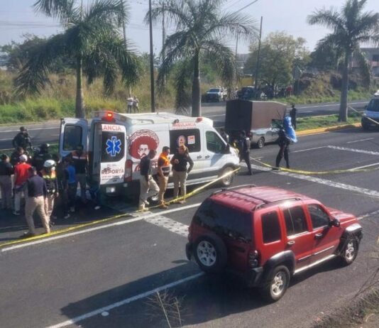 Accidente en la Xalapa-Veracruz: muere mujer policía y su hija resulta herida
