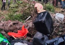 Piden devolver pertenencias sustraídas de víctimas del camionazo en Zontecomatlán