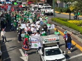 Con caravana, denuncian que prevalece discriminación contra personas con discapacidad