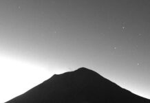 Registra el Popocatépetl 18 exhalaciones con gases volcánicos y ceniza
