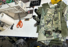 FGR asegura inmueble en la colonia Malibrán, del Puerto, en donde presuntamente se falsificaban uniformes e insignias de las Fuerzas Armadas