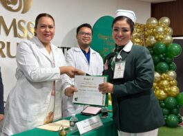 Clausura IMSS Veracruz Norte curso Postécnico de Enfermería