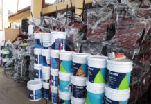 Entrega SEV mobiliario y pintura a escuelas de la zona norte y centro