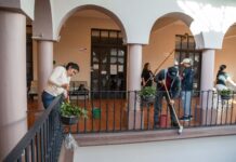 En convivencia institucional y compromiso por el servicio público, hubo Tequio en Palacio Municipal de Xalapa