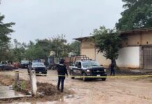Cuatro hombres asesinados en ataque armado a chatarrera en Acayucan