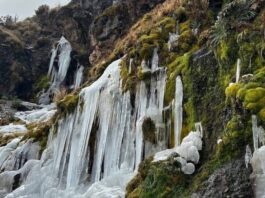 Se congelan cascadas en La Perla