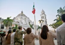 Recupera el H. Ayuntamiento de Veracruz los actos cívicos que nos brindan identidad nacional