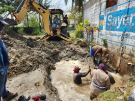 Gobierno de Pedro Miguel repara fuga histórica de agua potable en la colonia Tierra Nueva