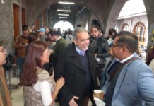 UV anuncia reubicación de estudiantes en Poza Rica y entrega de apoyos por inundaciones