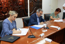 UV y Fesapauv concretan convenio salarial 2026