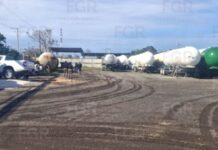 FGR integra investigación por el aseguramiento de 149 vehículos y más de 82 mil litros de hidrocarburo en Minatitlán