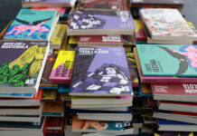 UV y FCE impulsan lectura con distribución gratuita de libros