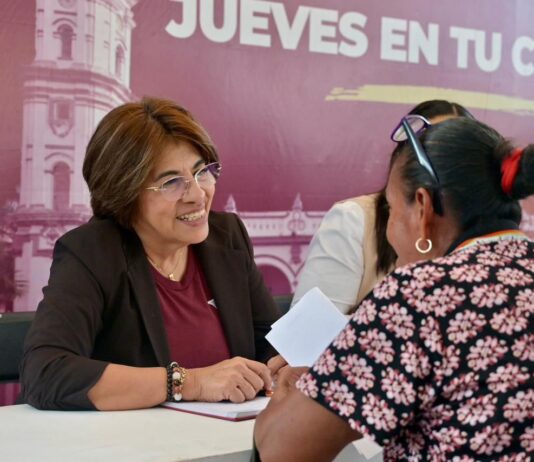 Reitera Rosa María compromiso de desprivatizar los servicios públicos