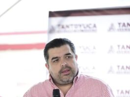 Ayuntamiento de Tantoyuca y empresa de transporte firman convenio para regularizar operaciones y reabrir terminal