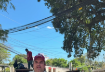 Roberto San Román supervisa obra de rehabilitación en la colonia El Rastro