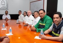 Anuncia Pedro Miguel Rosaldo saneamiento por derrame de hidrocarburo en costas del Golfo de México