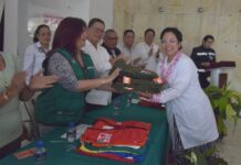 Entrega IMSS Veracruz Norte chalecos y equipo de bombero para Unidades Internas de Protección Civil