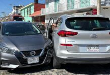 Conductora se fuga tras percance vial en Xalapa