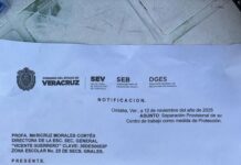 Toman primaria «Vicente Guerrero» en Río Blanco; exigen destitución de la directora