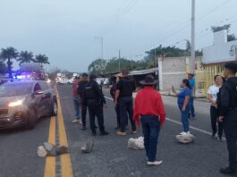 Bloquean carretera libre Xalapa-Veracruz; exigen paridad en subagencia municipal de Emiliano Zapata