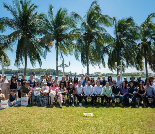 Prestadores de servicios fortalecen la atención al cliente en Tuxpan