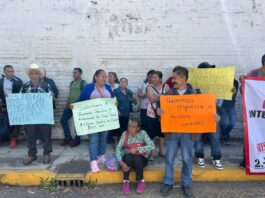 Pobladores de Atzalan denuncian «carretera fantasma» reportada como terminada hace 25 años