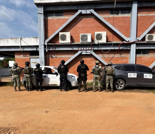 Veracruz y Oaxaca desarticulan casa de seguridad de célula delictiva