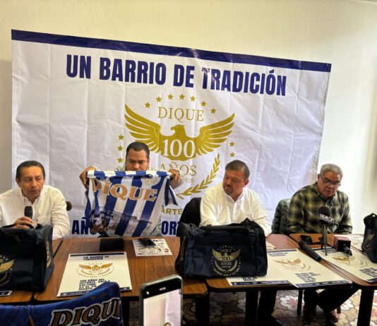 Barrio del Dique se viste de gala: un siglo de historia, deporte y tradición, en Xalapa