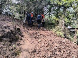 Rescatan a senderista que estaba extraviado en Coatepec