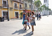 La Revolución le hace justicia al Puerto / Yamiri Rodríguez Madrid