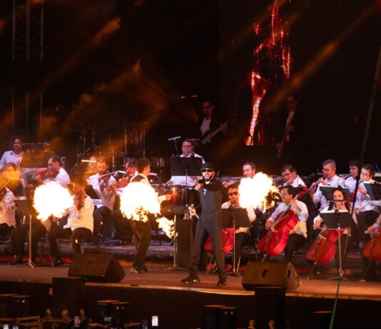 Sinfónico y explosivo: Yandel arrasa en la Expo Feria Coatza 2026