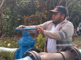 Restablecerán al 100% el servicio de agua en colonias del poniente de Coatza tras detectar acumulación de aire en las líneas