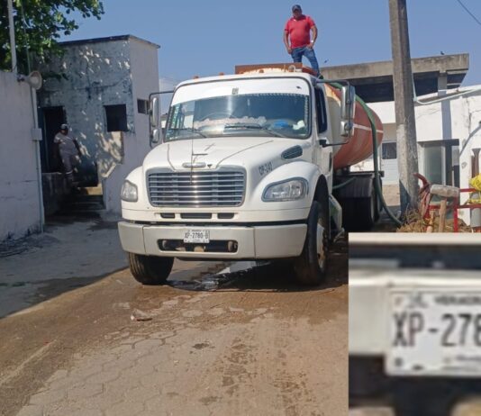 Mantiene CMAS rehabilitación de la línea de 18 pulgadas y refuerza abastecimiento con pipas en el poniente de la ciudad de Coatzacoalcos