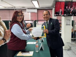 Devela IMSS Veracruz Norte placa por Premio a la Competitividad 2025 en Martínez de la Torre