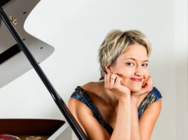 Concierto para piano n.° 22 de Mozart con Arta Arnicane: OSX