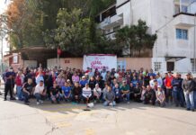 Daniela Griego, al frente del Tequio dominical; también realizó recorrido en la colonia Mártires de Chicago